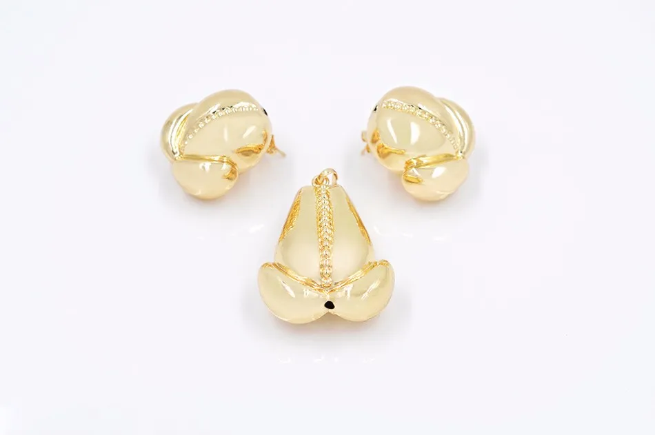 Jewelry sets (2)