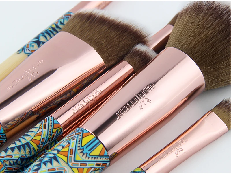 Makeup brushes (7)