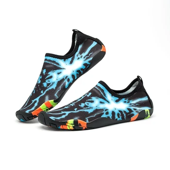 

Hot sale Men Aqua Shoes Outdoor on surf Swimming Mesh Quick-Drying Shoes Size 35-46 Hollow Rubber Soft sole Unisex Beach Shoes