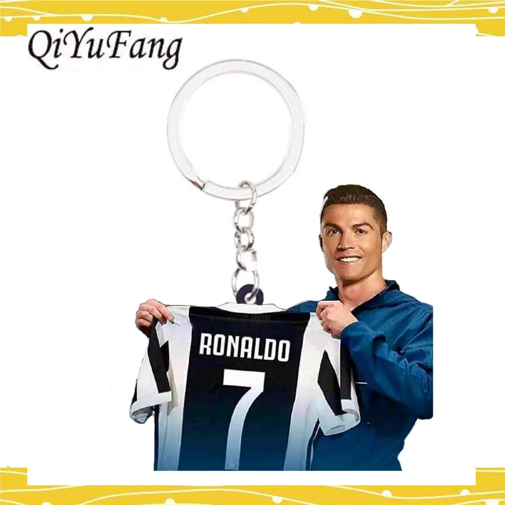 

New Season CR7 C.RONALDO Keyring Messi Europe Football Soccer Silver Keychains Mens Football Liverpool Car Key Purse Keychain