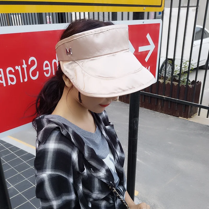 4085473926_2124350718