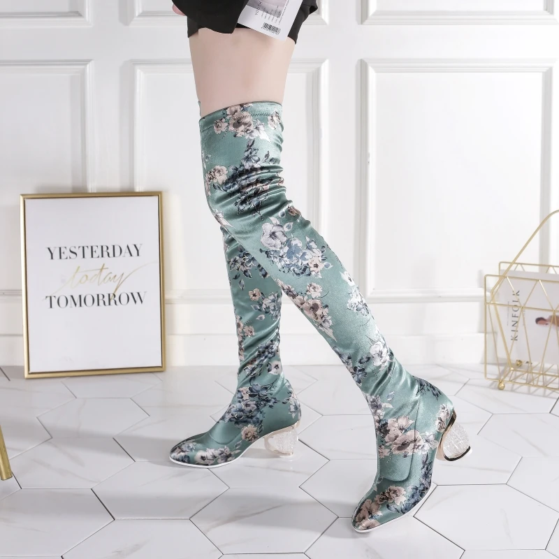 Ins hot Women boots big size 22-27cm Autumn and winter Fashion Silk jacquard flower stretch fabric women's boots over the knee - Цвет: green