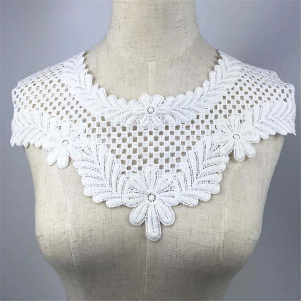 

FUYA 1pc Lace Collar Off White Beautiful Flower and Heart Venise Lace Applique Trim, Lace Fabric Sewing Supplies
