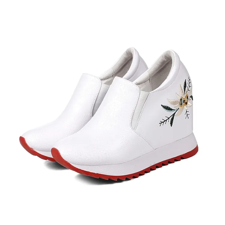 20180720214814766076_750