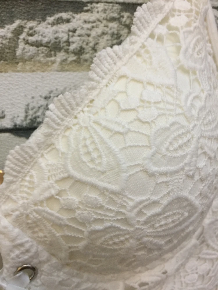 P32 New Summer Sexy Women Vintage Embroidery Lace Up Bandage Bralet Women's Bustier Corset Wedding Party Cropped Tube Tops P32 New Summer Sexy Women Vintage Embroidery Lace Up Bandage Bralet Women's Bustier Corset Wedding Party Cropped Tube Tops