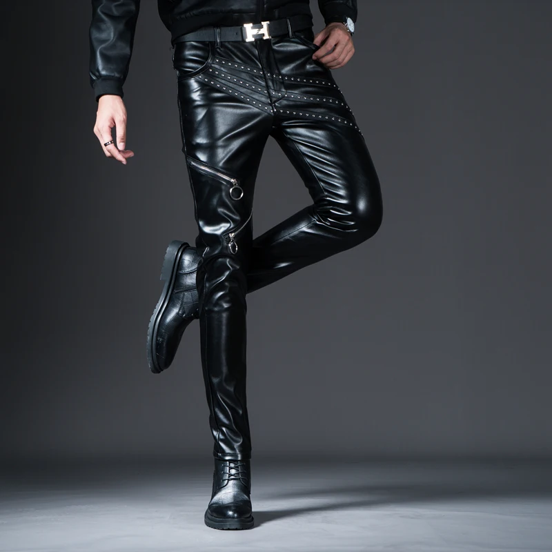 Новые весенние мужские обтягивающие кожаные брюки, модные брюки из искусственной кожи для мужчин, брюки для сцены, Клубная одежда, байкерские штаны