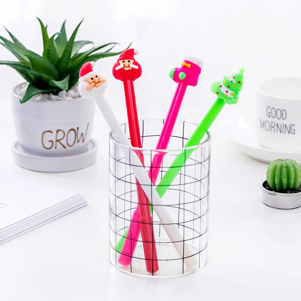 

1 pcs Cute Xmas Creative Gel Pen Black 0.5MM Pen Student Writing Tools Random Gift Signature pens school stationery hot