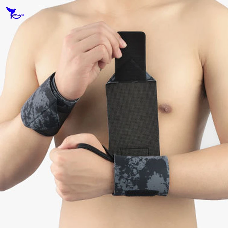 

2 Pcs Camouflage Adjustable Wristband Elastic Wrist Wraps Bandages for Weightlifting Powerlifting Wrist Support Sports Safety