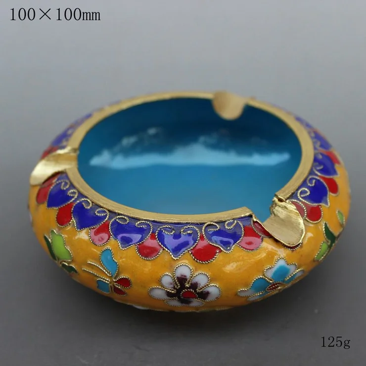 

The characteristics of Beijing China wind technology gift genuine fetal copper filigree Enamel Cloisonne ashtray yellow