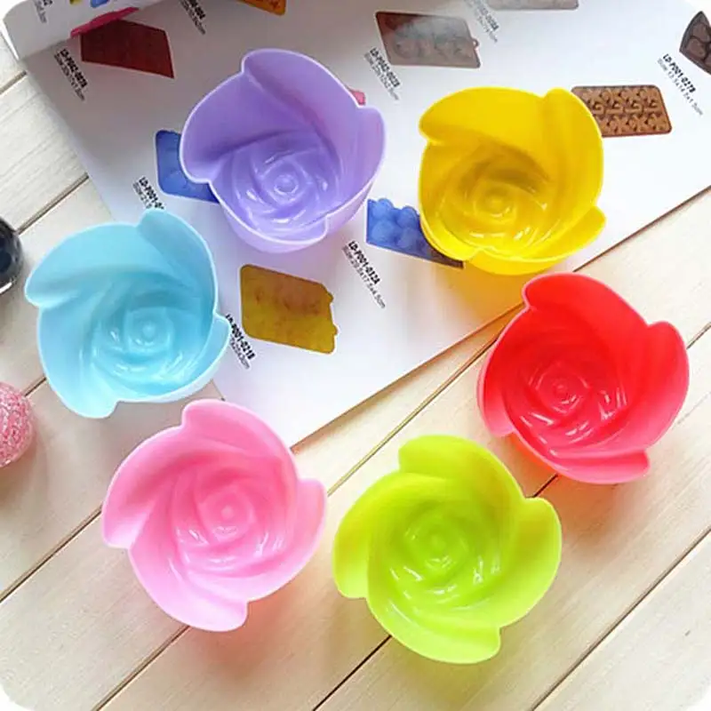 

Novel 6 Pcs Cakes Model Flower Star Round Heart shape Baking Cup Mold Silicone Cake Jelly Handmade Soap DIY Tools Shipping