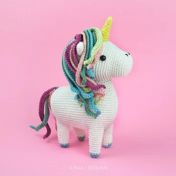 

crochet armigurumi rattle unicorn model number 8105