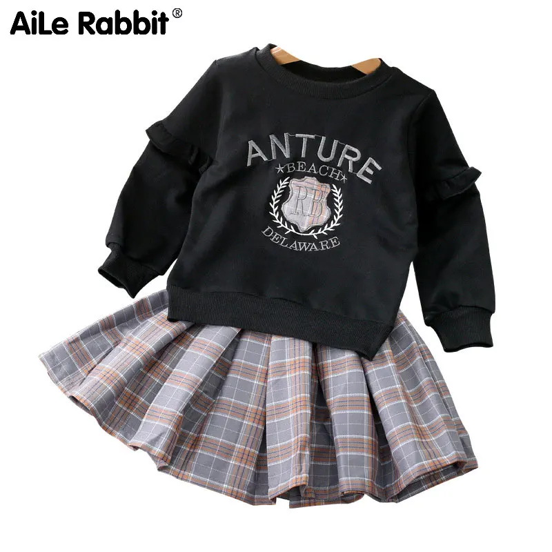 

AiLe Rabbit Girls into new Set of girls clothes long-sleeved jacket suits in the autumn of 2019 plaid skirt two-piece suit