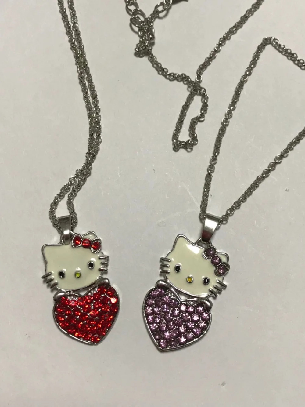 HELLO KITTY PEARLS NECKLACE