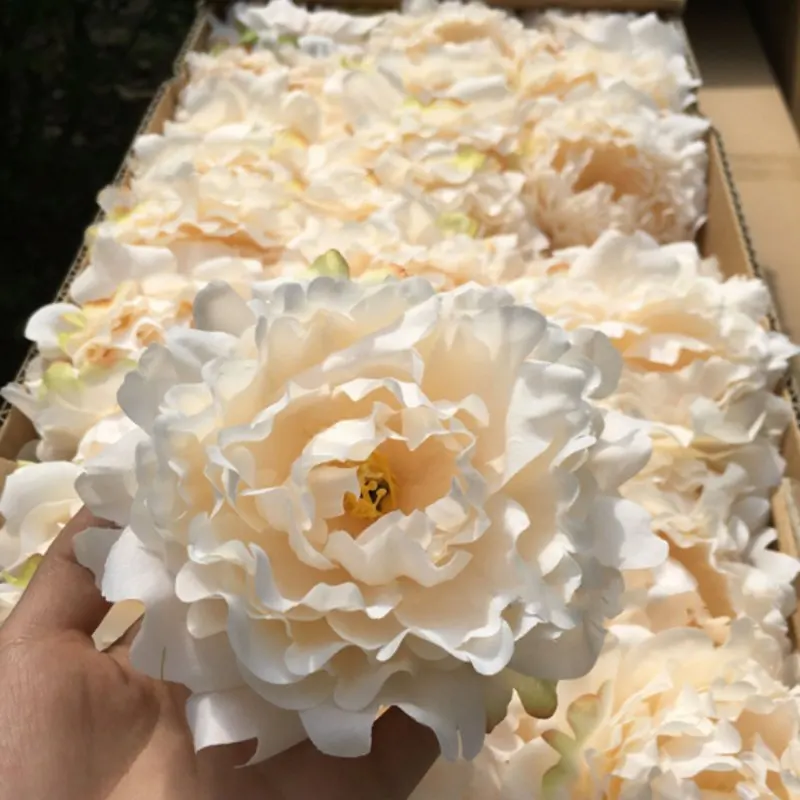 

15cm Artificial Happy Peony Silk Fowers 10 Colors Fake Flores Artificiais Wedding Party Decoration Home DIY Landscape Wholesale
