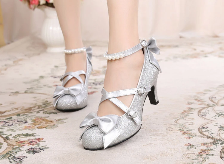 Женские блестящие Серебристые/золотистые туфли-лодочки с блестками; туфли принцессы Лолиты с перекрещивающимися жемчужинами и ремешком на щиколотке