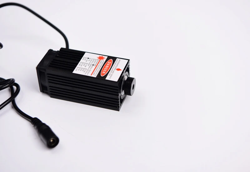 Freeshipping ! 2.5W Blue Light Laser Module diode for Laser cnc Engraving Machine High-power 450 445nm Focusable Power supply Freeshipping ! 2.5W Blue Light Laser Module diode for Laser cnc Engraving Machine High-power 450 445nm Focusable Power supply