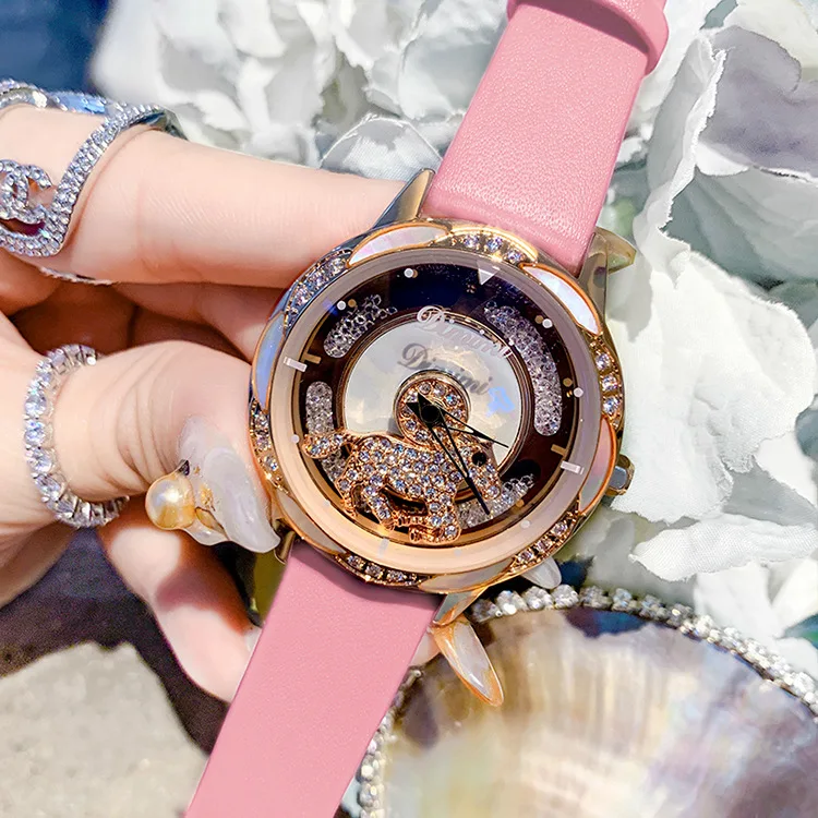 Women Wristwatches (17)