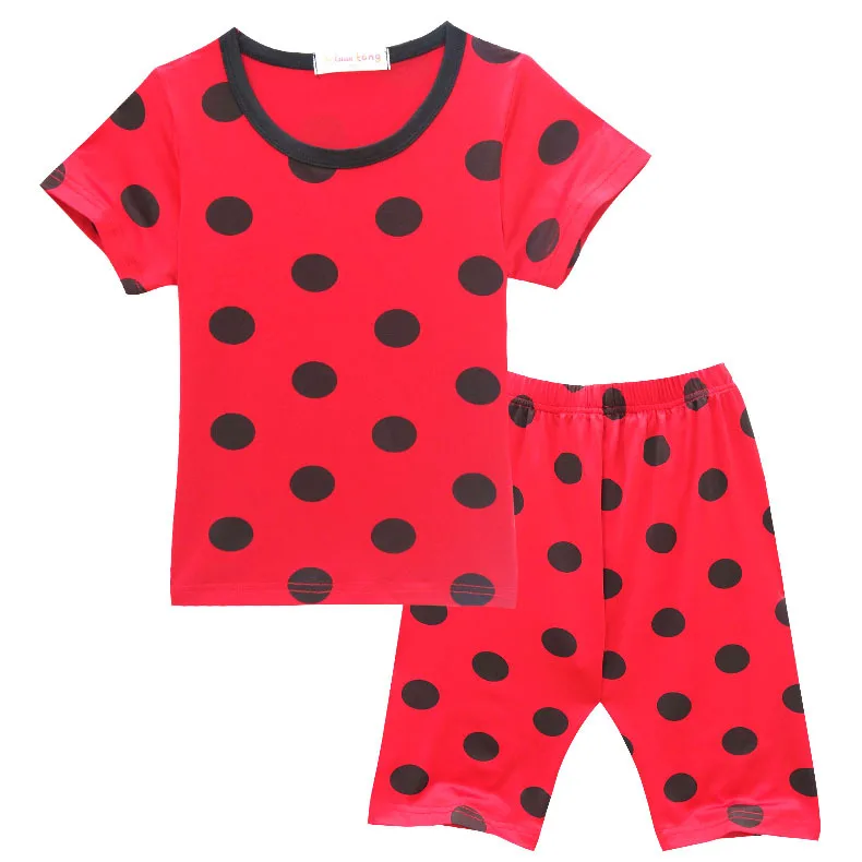Новые красные футболки в горошек с короткими рукавами и принтом божьей коровки, топы+ шорты, комплект из 2 предметов, летний детский пижамный комплект, костюмы в горошек для девочек - Цвет: Short pajamas set