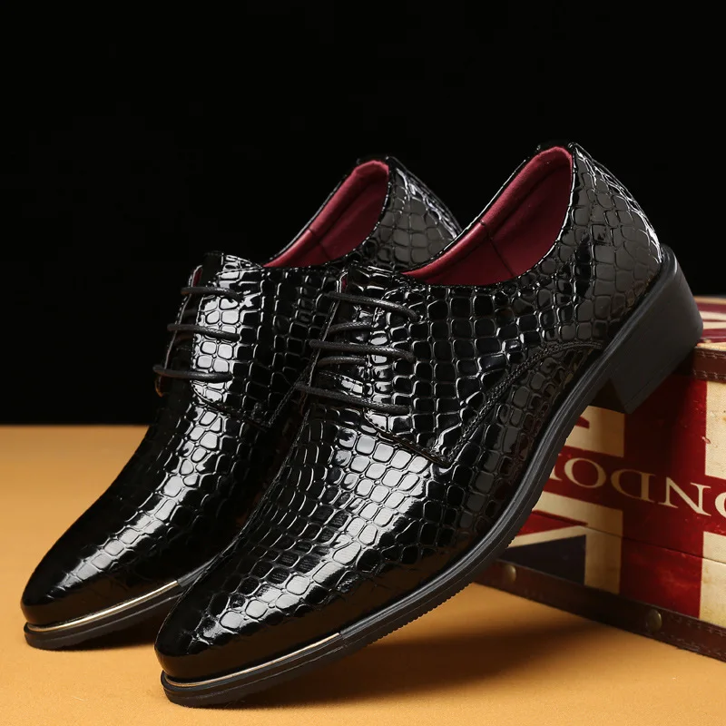 

British style pu leather shoes men 2018 new soft breathable lace-up business leather shoes sneakers casual men shoes plus size