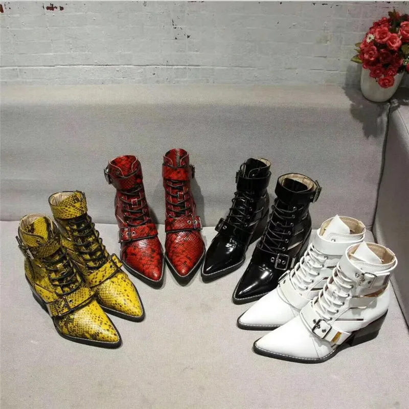 

2018 Fahion Women Ankle Boots Low Heels Platform Warm Boots Fashion Rivet string bead leather Shoes Woman Black Buckle Boots