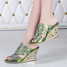 2016 neue Grünen Größe Open-toe frauen Schuhe Leder 40 44 Keilabsatz Hausschuhe Heels Sandalen Partei & Abend High qualität