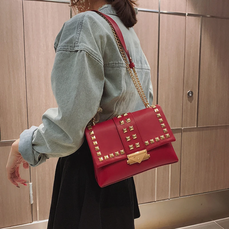 

Brand Originality Design 2019 HOT Rivet Handbags Women Bags Designer Brand Casual PU Chain Shoulder Crossbody Bags