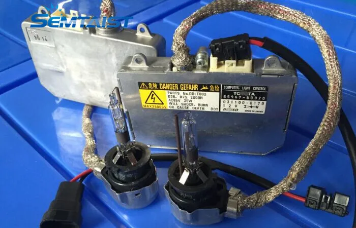 

semtaist Genuine OEM ballasts + 4300K OEM D2R 85126 HID Xenon BULBS + power wires OEM kit (used) free shipping express