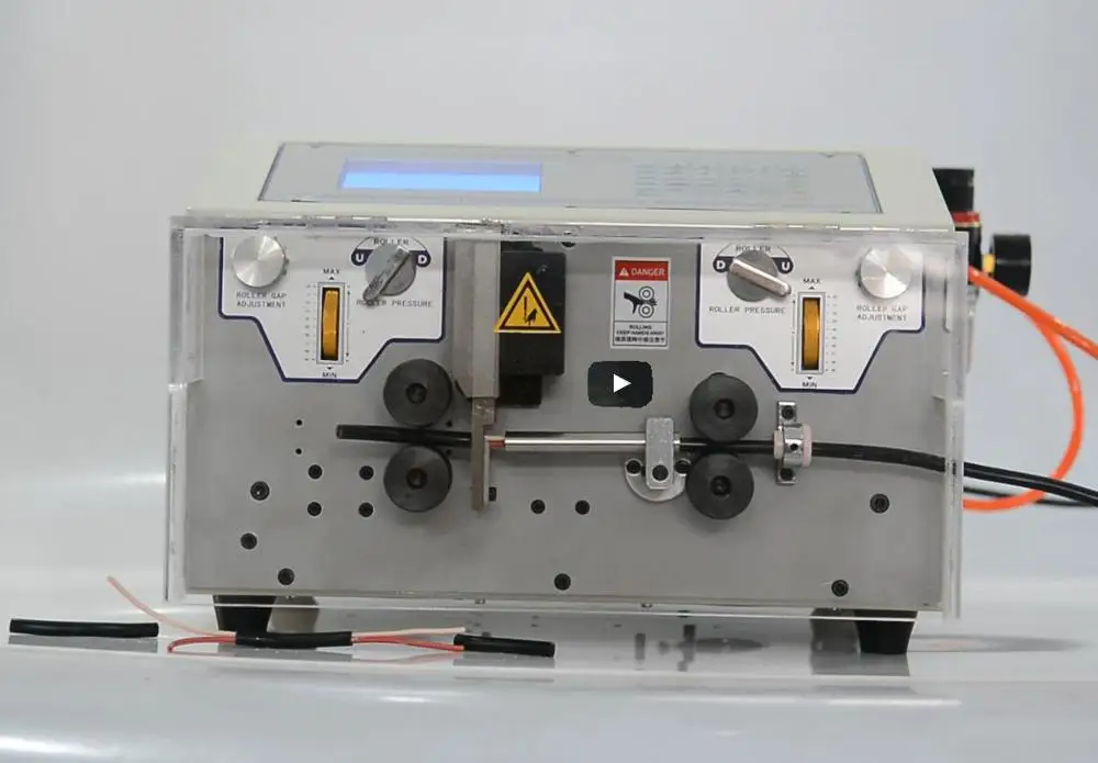 

EW-06D 2 set of blade and 1 set of roller