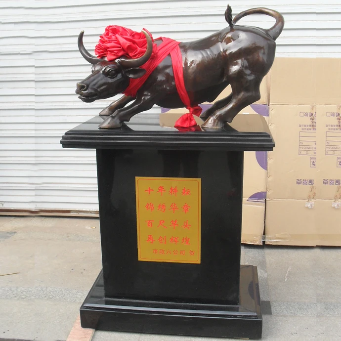 

bull gifts upscale gifts ornaments Lucky cow 50cm high