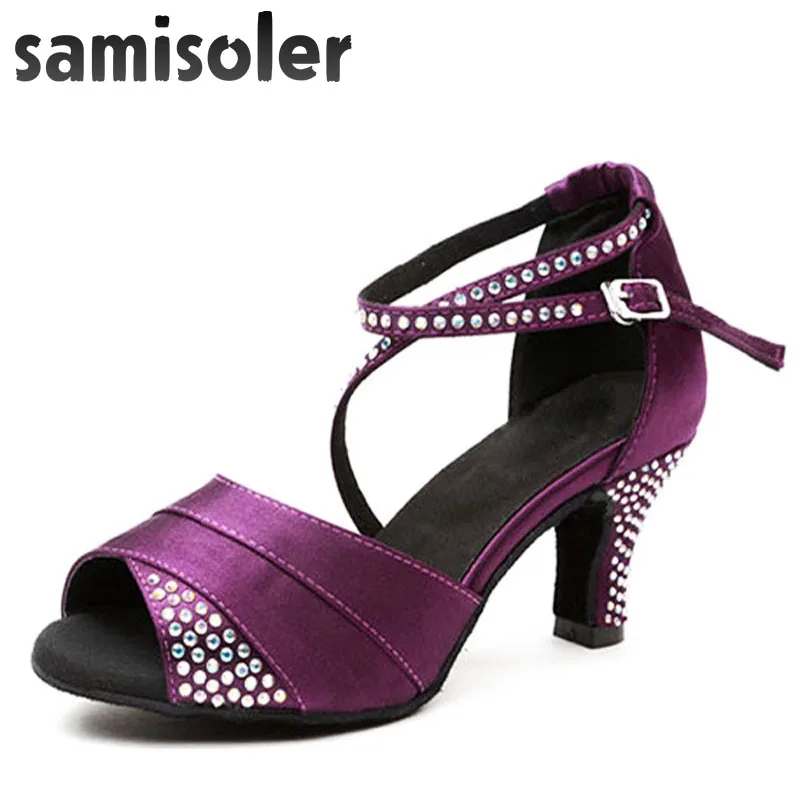 

Samisoler 2018 New Latin Dance Shoes Salsa Woman Satin +PU beads Soft Bottom Fashion Dance Sandals Rhinestone Ballroom Shoes