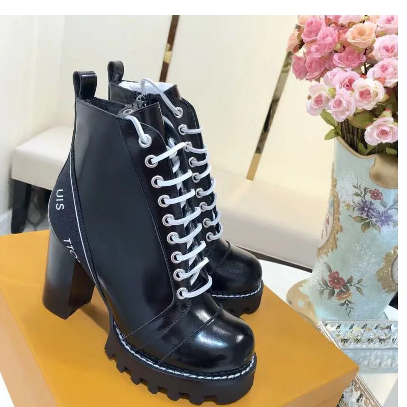 

2018 famous brand luxury ankle boots real Leather Sexy Platform High quality Women ankle Women Boots Short boot Lace Up
