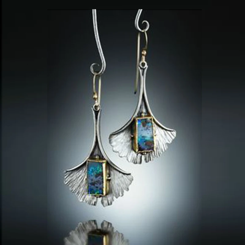 

Tisonliz Vintage Silver Creative Ethnic Leaf Green Stone Dangel Earrings For Women Drop Earrings Retro Pendientes Jewelry