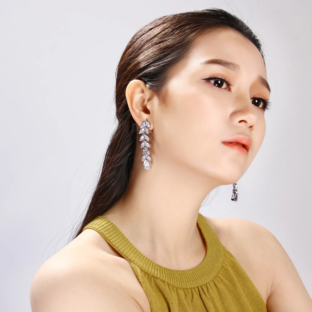 Long leaf earrings (7)