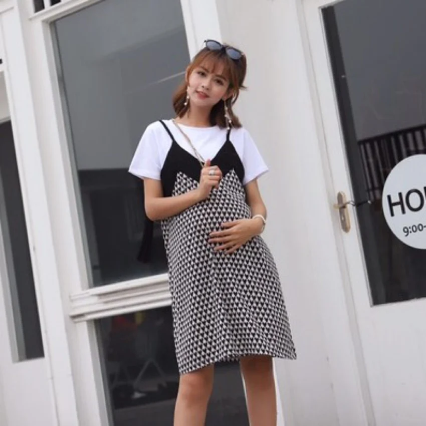 

2019 new fashion pregnant women loose sling fake two pieces of pregnant women dress summer floral pregnancy skirt