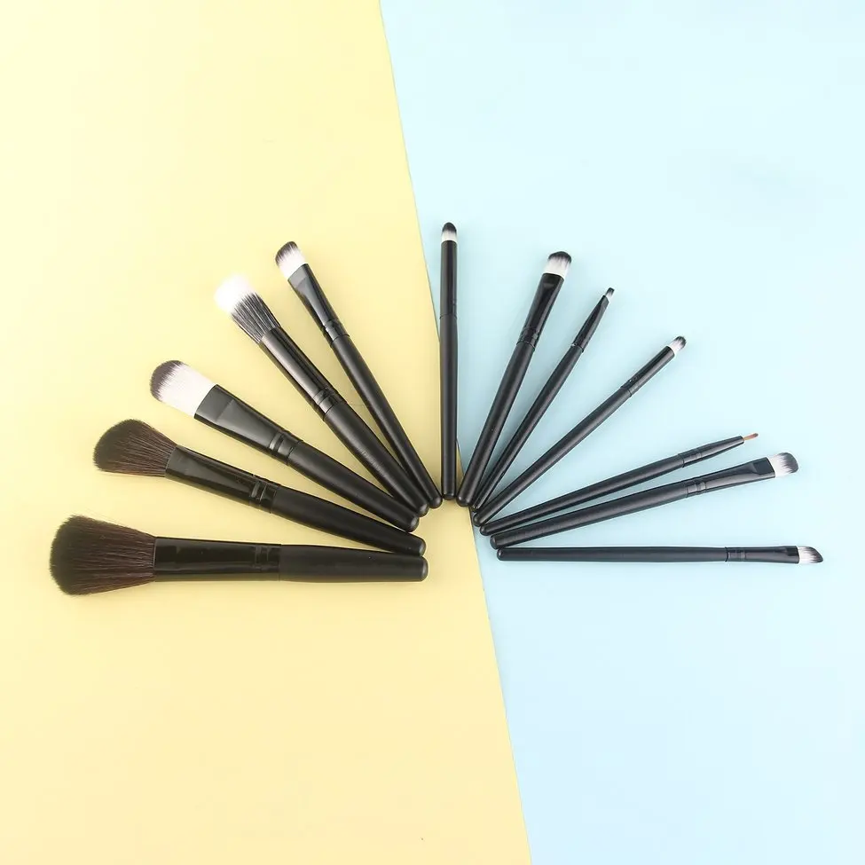 

10Pcs Professional Makeup Brushes Makeup Cosmetics Brushes Eye Shadows Eyeliner Nose Smudge Brush Tool Set Kit Hot Sale