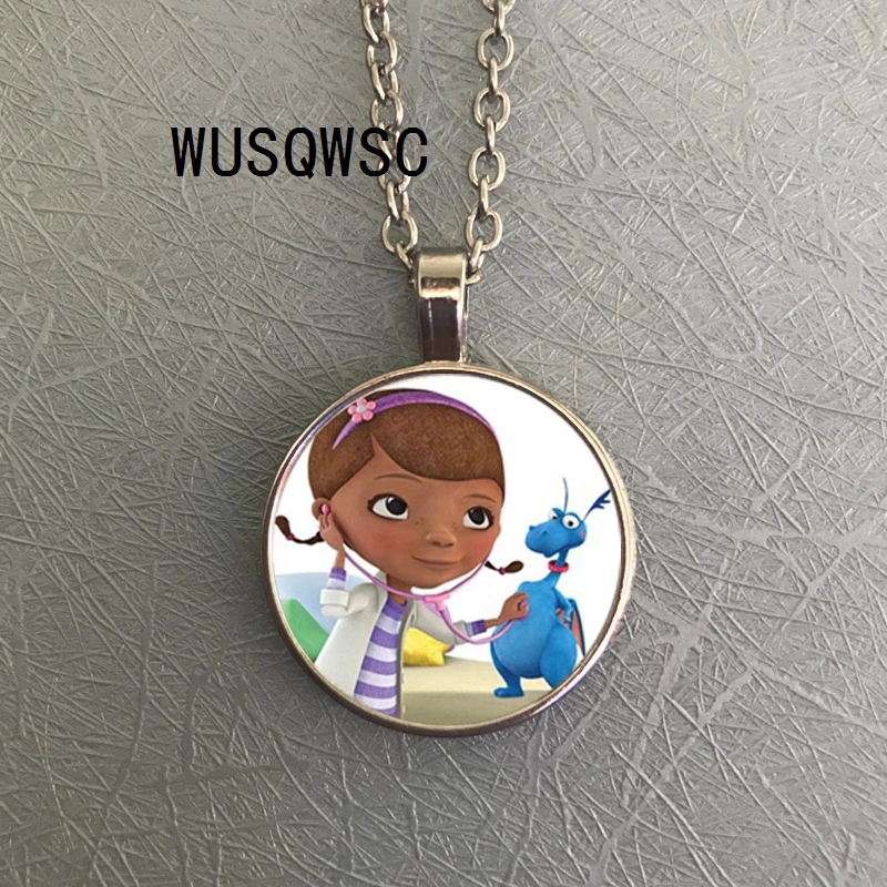 WUSQWSC Doc Mcstuffins ожерелье из мультфильма Dottie девушка Рисунок Кристалл узор Кабошон