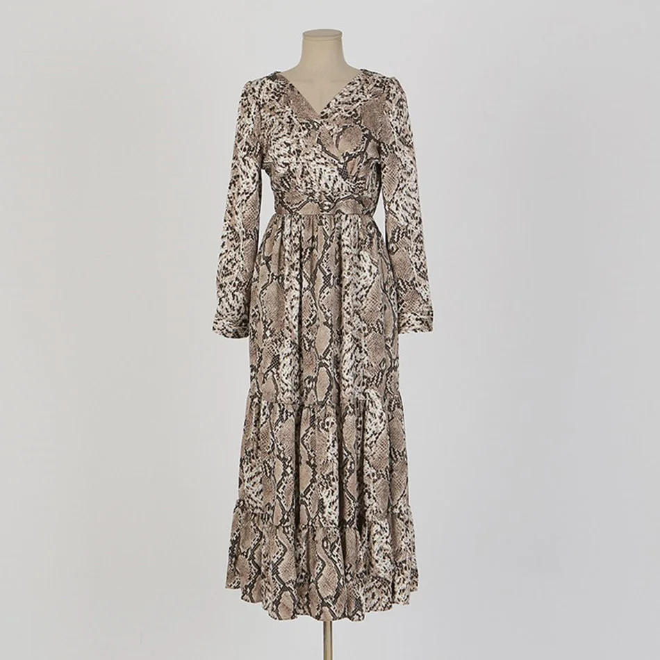 

Guyunyi Python pattern Loose hem dress Women spring elegant print maxi dress long sleeve Autumn loose party boho sexy dress robe