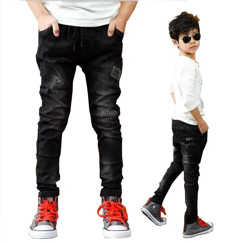 Black jeans for kids Boys' jeans are updated this season with comfortable fabrics and new fits. Find classic regular, slim and skinny jeans. Washed and ripped jeans take center stage this season, as do sporty jogger-style pieces.