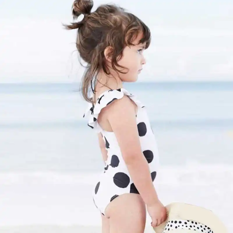 Free shipping White Black Spots kid girls beachwear Retro Style Polka Dot swimsuit bikini New Swimsuits Swimwear Korea Style Free shipping White Black Spots kid girls beachwear Retro Style Polka Dot swimsuit bikini New Swimsuits Swimwear Korea Style