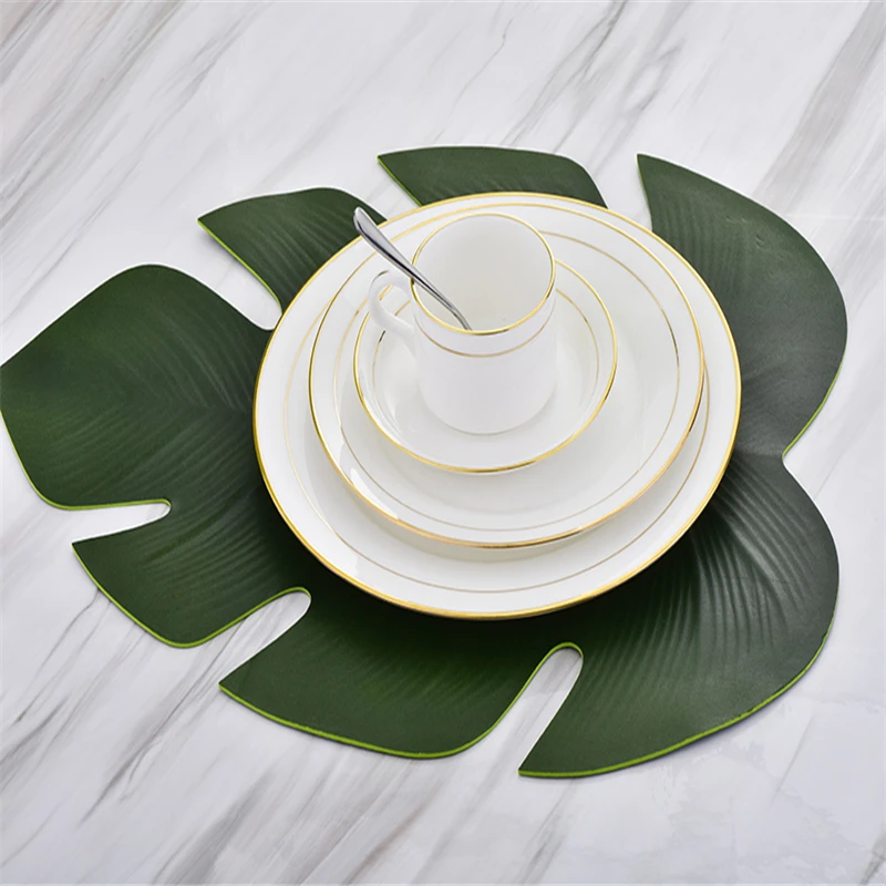 1 Piece Simulation Leaves Palm Leaf EVA Dining Table Mat Non-slip Pad Waterproof Kitchen Placemat Disc Pads Bowl Coasters Decor