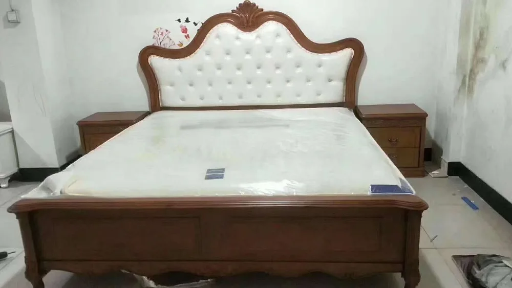Современные европейские твердая деревянная кровать Мода Резные кожаные французская мебель для спальни QT001
