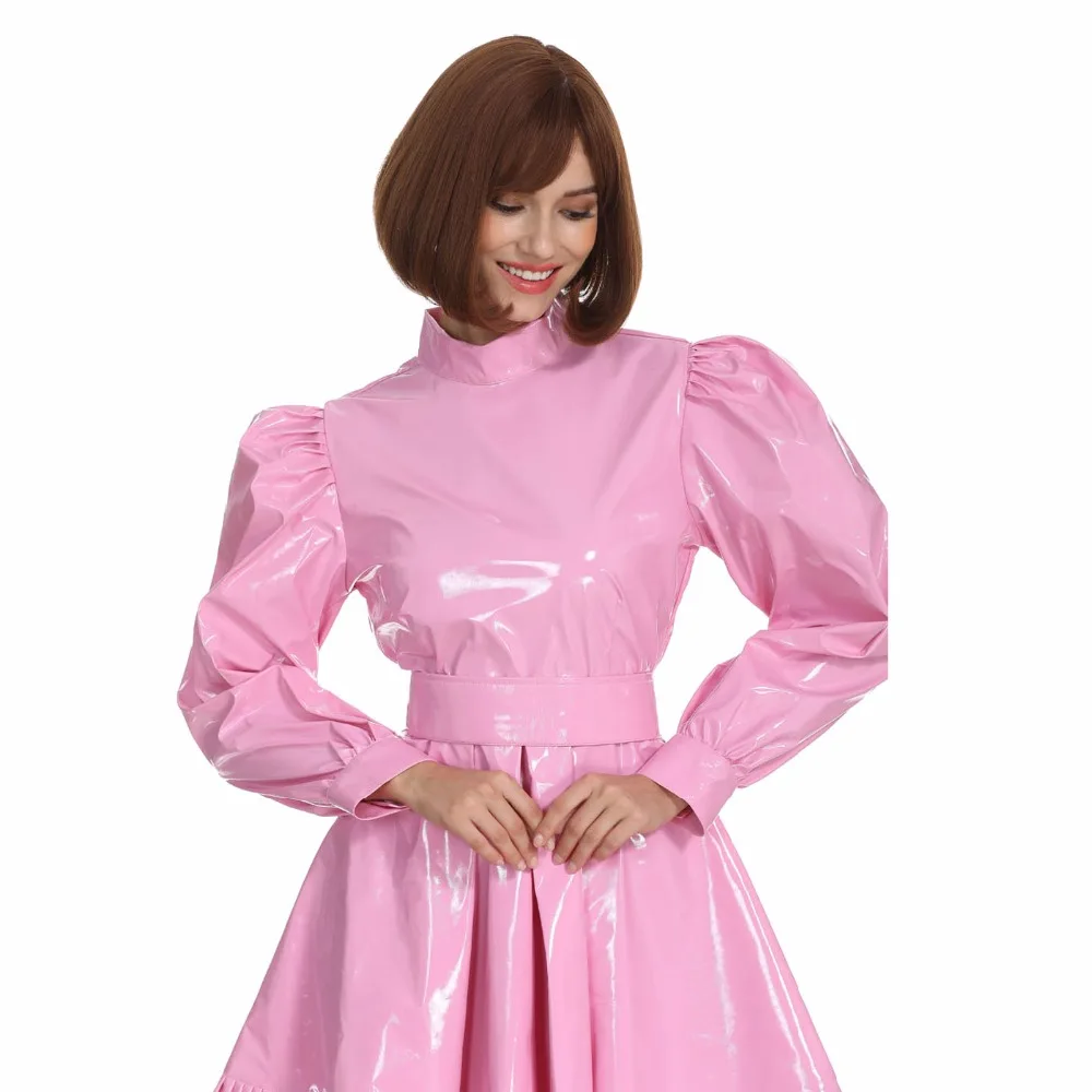 Женское платье с высоким воротником Sissy розовое из ПВХ длинными рукавами и замком