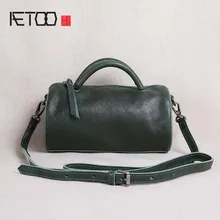 AETOO Retro leather handbags women bucket bag mini fashion shoulder bag Messenger leather round bag simple tide