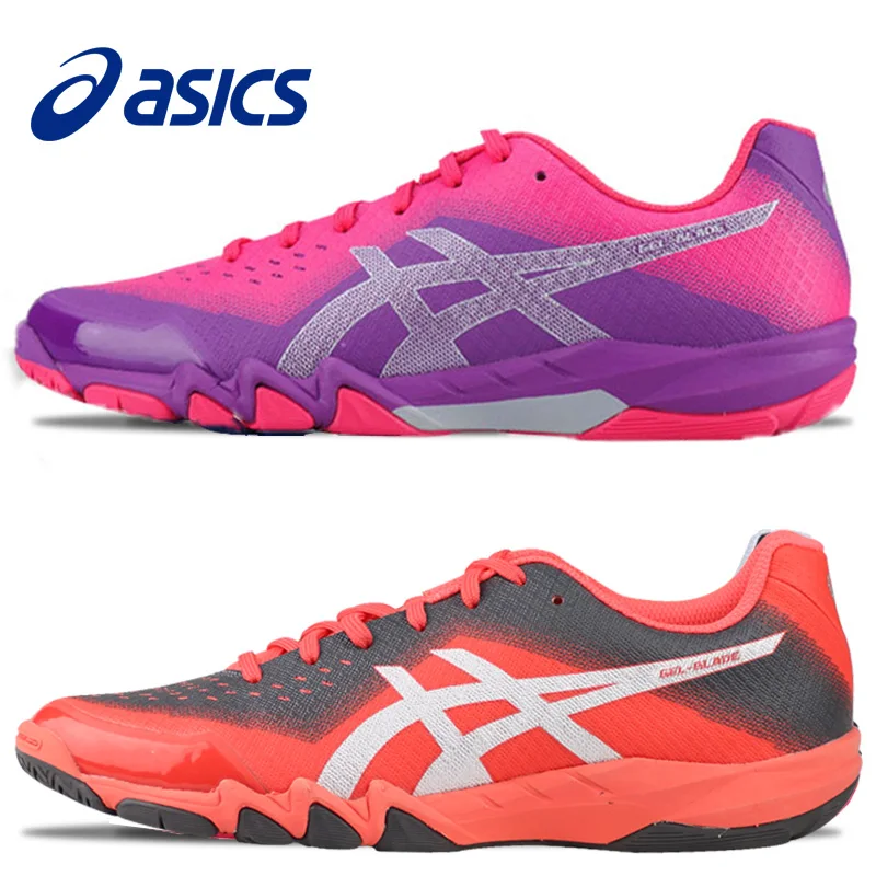 asics badminton trainers