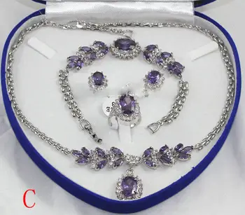

Beautiful woman in the fashion jewelry set necklace bracelet earrings ring + box 5.23