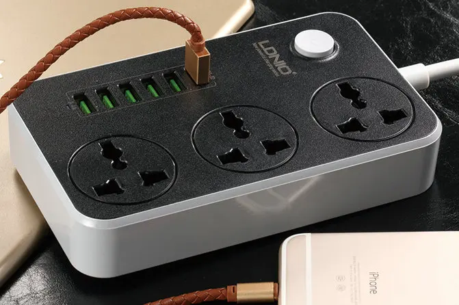 Wholesale UK US EU AC universal Socket extension panel 6USB adapter Outlet Surge Protector power Strip for phone camera battery|surge protector