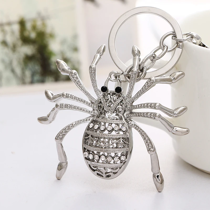 

GYWYN2018 the latest model of the key chain car key chain lady's bag lady's small gift lovely spider pendant.