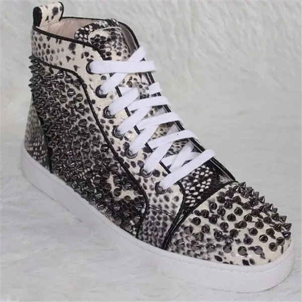 LTTL-New-Arrival-Spring-Fashion-Rivets-Cause-Shoes-Men-Flat-With-Shoes-Spike-Studded-Lace-Up (3)