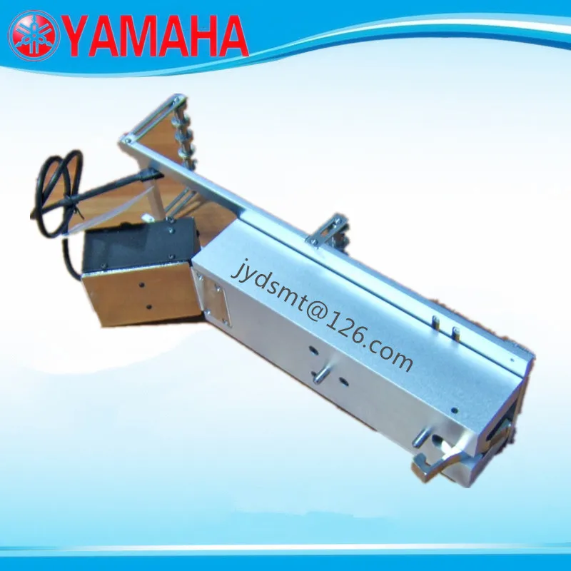 US $148.00 YAMAHA Vibration FEEDER 3 Groove Stick Feeder FOR YAMAHA NEW
