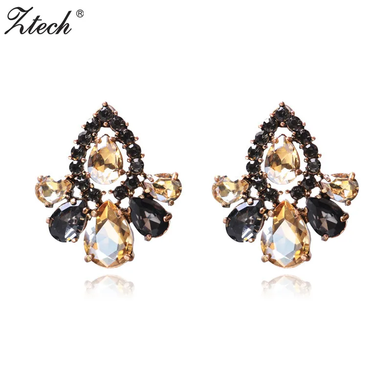 

Ztech Small Retro Rhinestones ladies Simple Ear Stud Earrings For Women Trendy Wild Clothing Accessories Factory Wholesale